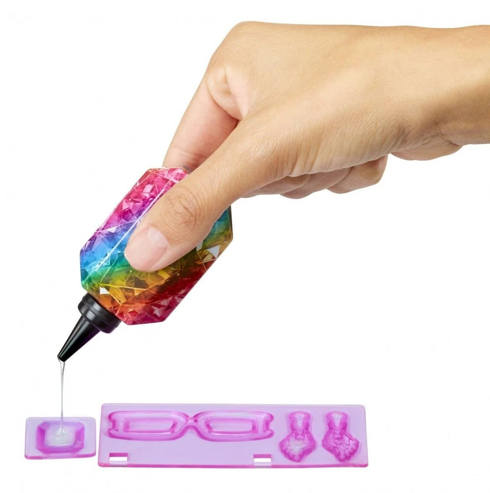 MGA Lėlė 121411-EUC Rainbow High Creative Crystals mados lėlė - Amaya