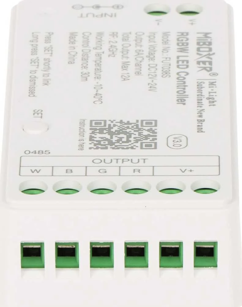 STEROWNIK OŚWIETLENIA LED FUT038S 2.4 GHz, RGBW 12 ... 24 V DC MiBOXER / Mi-Light