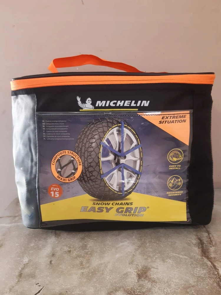Michelin Sniego grandinės automobilių padangoms Michelin „Easy Grip EVOLUTION 15“
