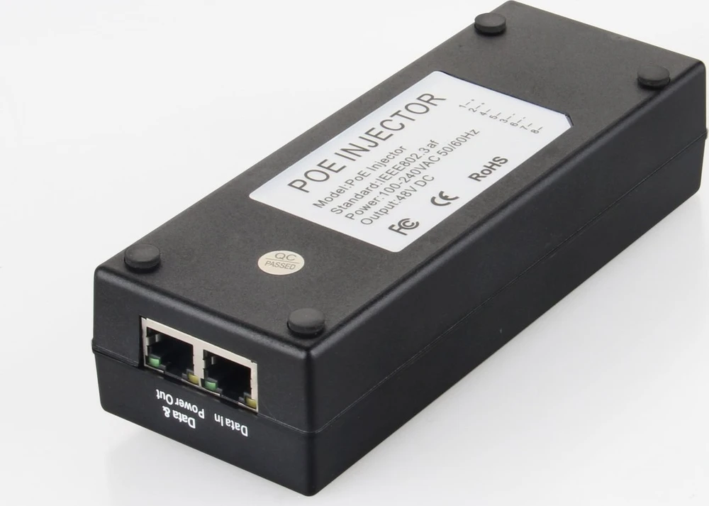 „MicroConnect“ 30 W 802.3af / „PoE Injector“.