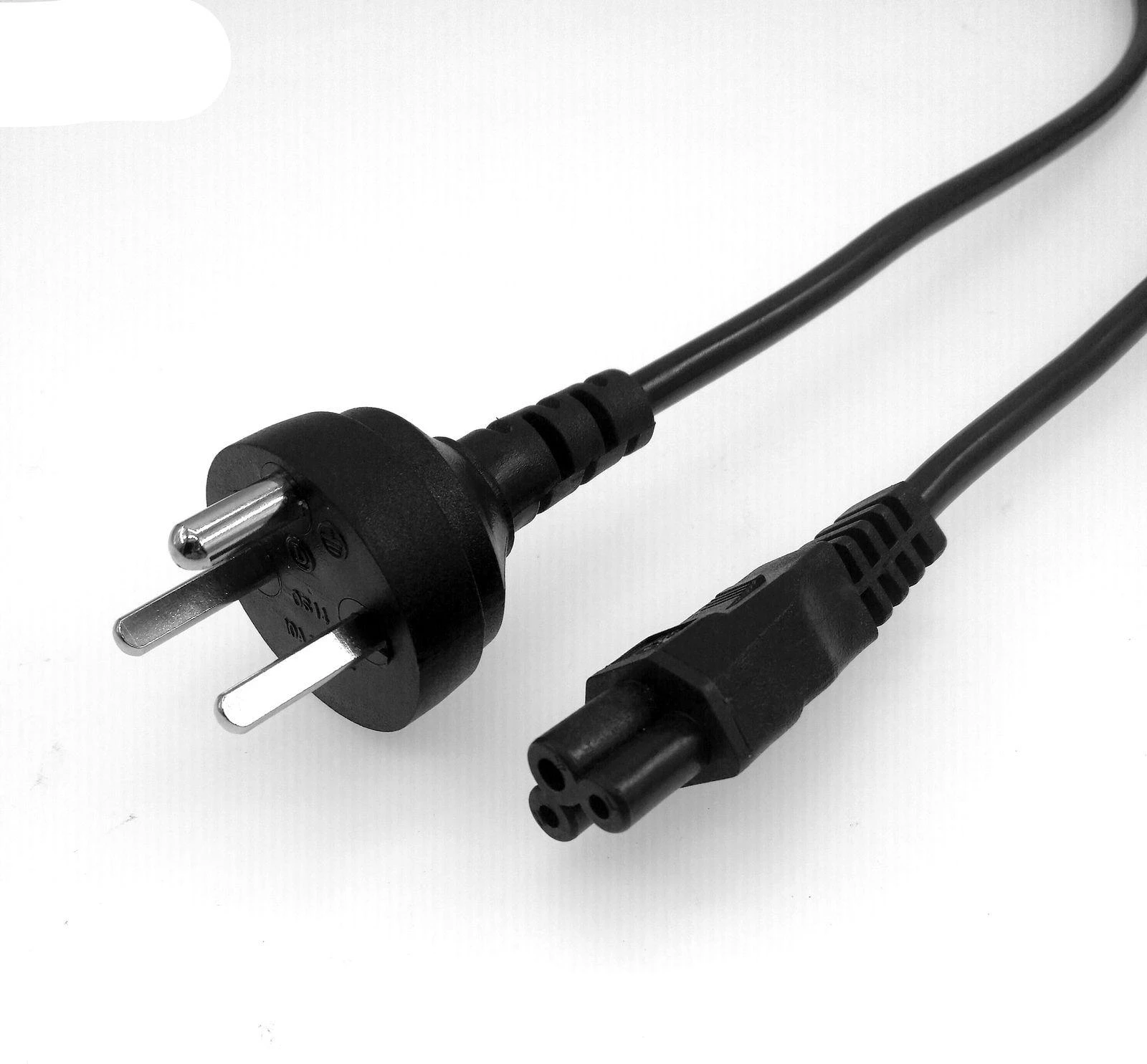Maitinimo kabelis MicroConnect DK EDB - C5, 3m, juoda (PE120830)