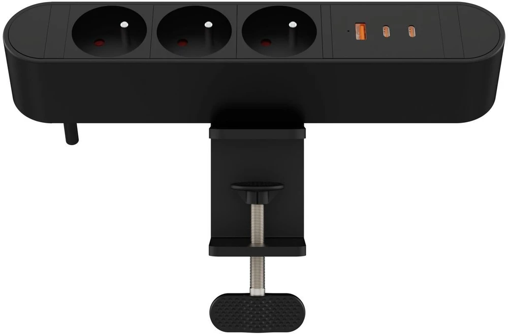 MicroConnect daugiavietis stalinis maitinimo adapteris su USB-A/C prievadais, 67 W, 3 lizdai
