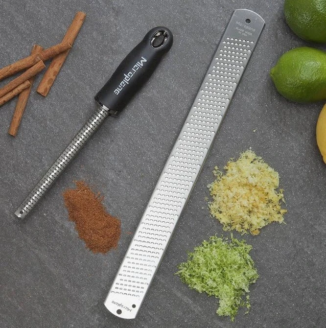 Tarka Microplane Premium Spice, Juoda, MIC46016E