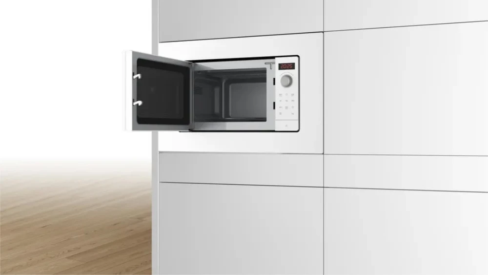 Bosch mikrobangų krosnelė | BFL623MW3 | Įmontuojama | 800 W | 20 l | Baltas