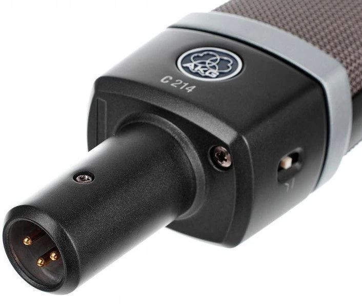 AKG C214 – didelės diafragmos kondensatorinis mikrofonas
