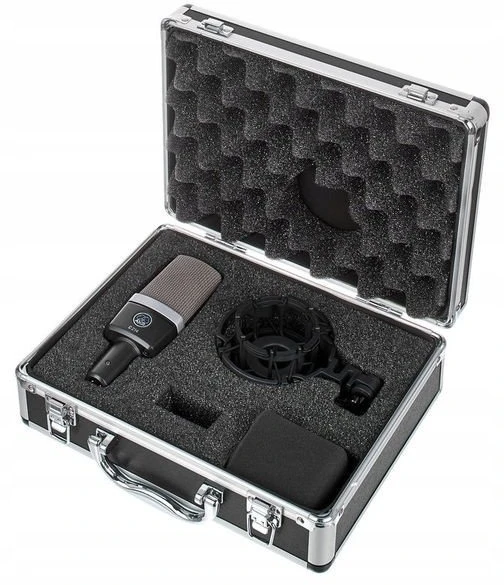AKG C214 – didelės diafragmos kondensatorinis mikrofonas