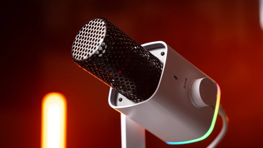 Krux Qube XLR/USB balta
