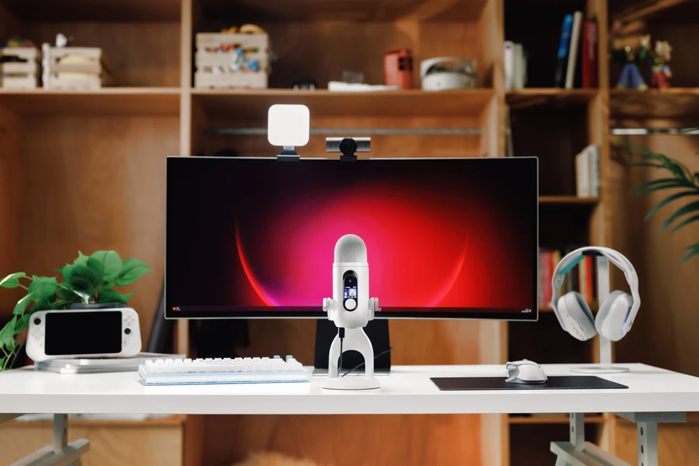 Mikrofonas Logitech G Yeti 2 balta (988-000592)