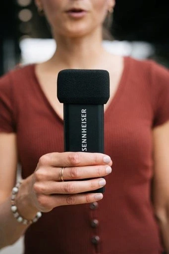 „Sennheiser PROFILE WIRELESS“ 2 kanalų rinkinys – 2,4 GHz daugiafunkcinė belaidžio mikrofono sistema