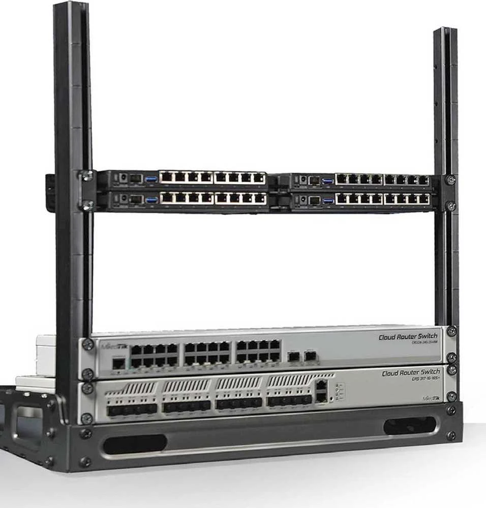 MikroTik | Montuojamas ant stovo | SolidRac SR-10U