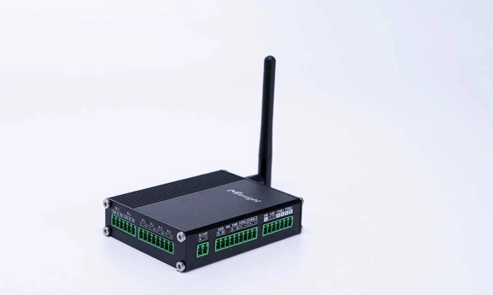 MILESIGHT Milesight UC300-L05EU IoT šliuzas LTE technologijoje, skirtas nuskaityti kitas pramonines sąsajas RS232 RS485 4*DI 2*DO 4*AI 2*PT100 MODBUS RTU TCP UDP AWS MQTT