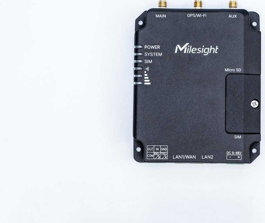 MILESIGHT Milesight UR32 Pramoninis maršrutizatorius LTE su WiFi 2 * 10/100Mbps Aliumininis korpusas Dual SIM RS232 RS485 DI DO TCP UDP Modbus MQTT