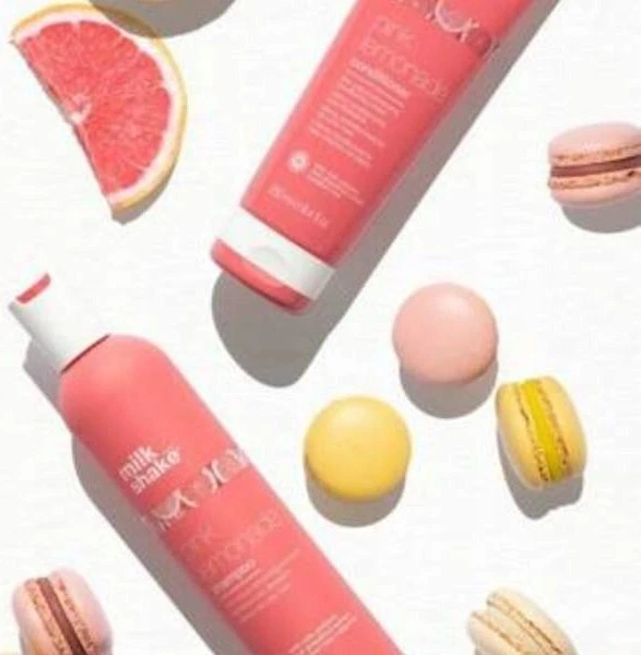 Milk Shake Milk_Shake Rožinė Lemonade Conditioner atspalvį suteikiantis plaukų kondicionierius šviesiems plaukams, 250 ml