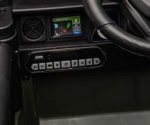 Elektrinis vaikiškas automobilis Milly Mally Toyota FJ Cruiser Army