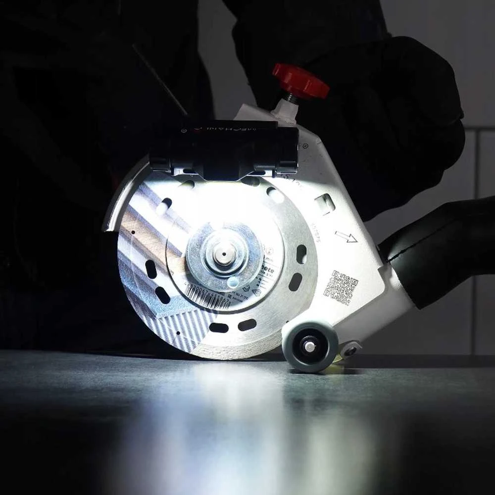 Distar Mechanic FireFLY Mechanik įrankių priedų apšvietimas su magnetiniu laikikliu