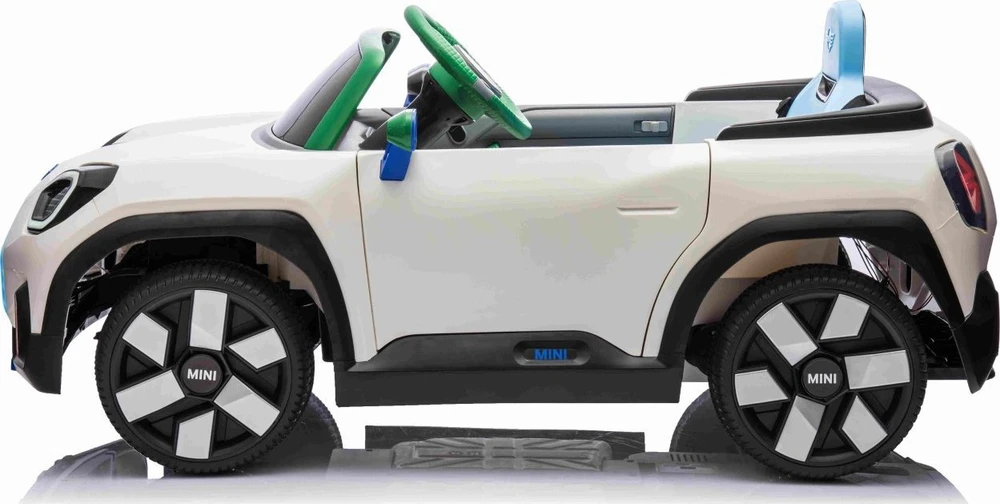 Elektromobilis Mini Concept Aceman, Baltas