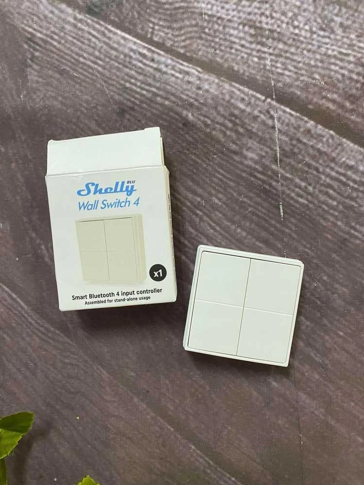 Shelly Group Išmanusis keturių mygtukų Bluetooth jungiklis Shelly BLU Wall Switch 4 (Stand alone)