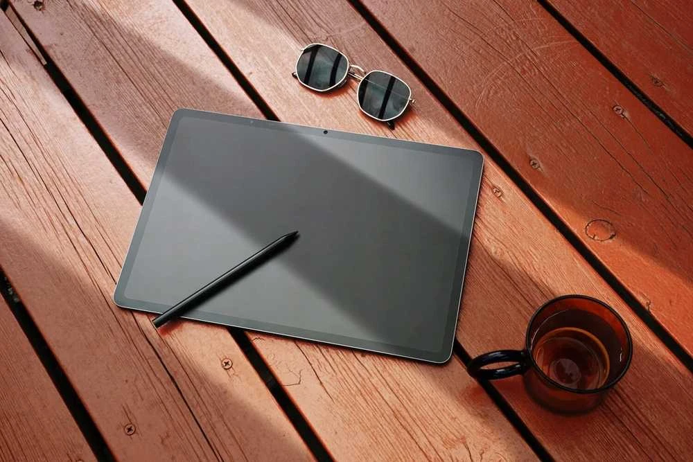 Planšetinis kompiuteris TCL NXTPAPER 14 Wi-Fi, Pilkas, su dėklu ir pieštuku