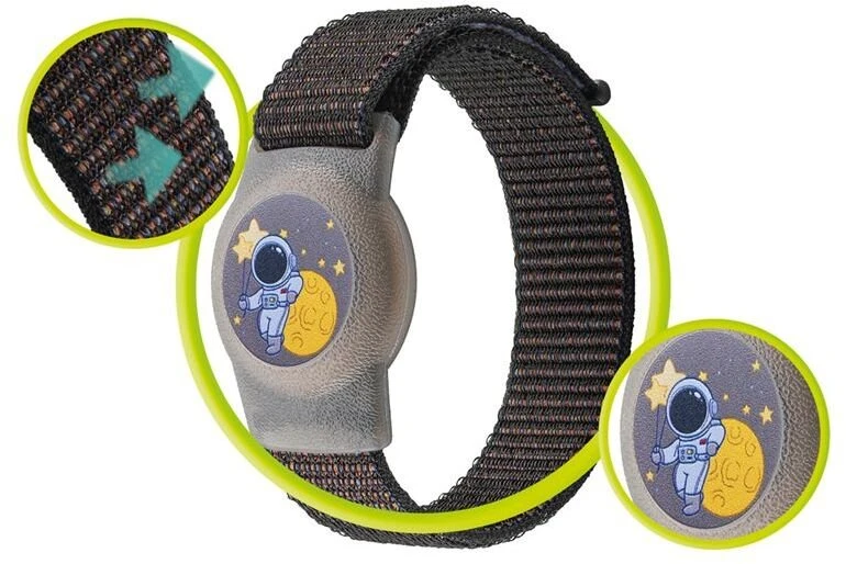 Dėklas Mobile Origin AirTag Strap, juodas cosmonaut