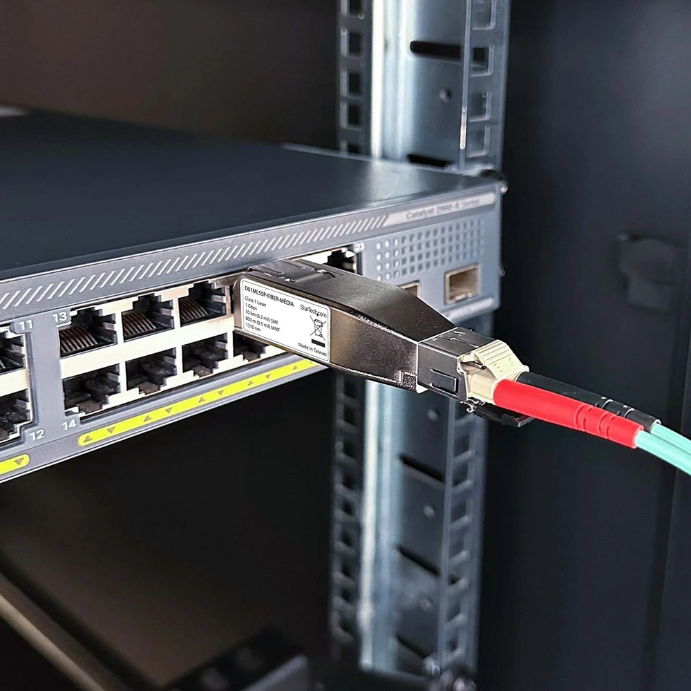 Šakotuvas StarTech FIBER TO RJ45 MEDIA CONVERTER/POE MEDIA CONVERTER DONGLE SMF/M