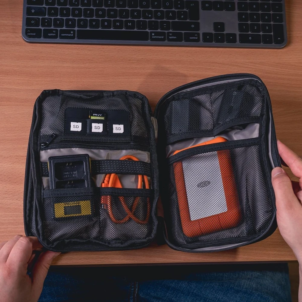 „MoKo C-ROPE Organizer“ elektronikai, atspari vandeniui, juodos spalvos, mažmeninė prekyba
