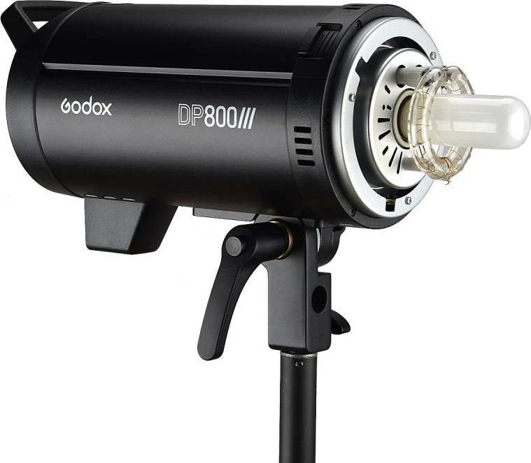 „Godox DP800III Studio Flash“.