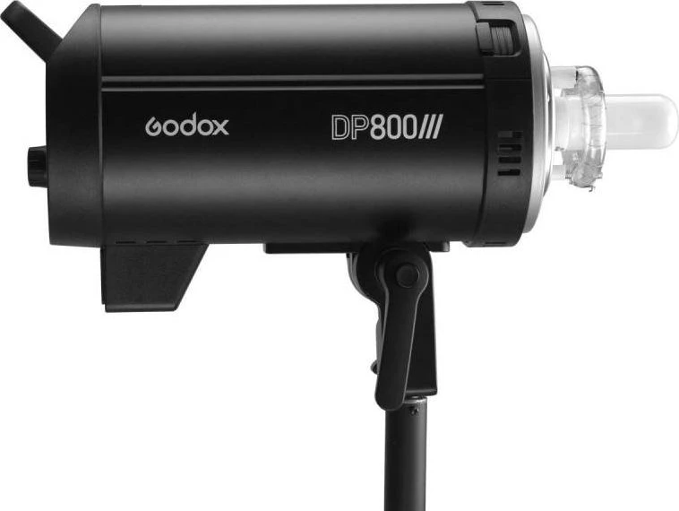 „Godox DP800III Studio Flash“.