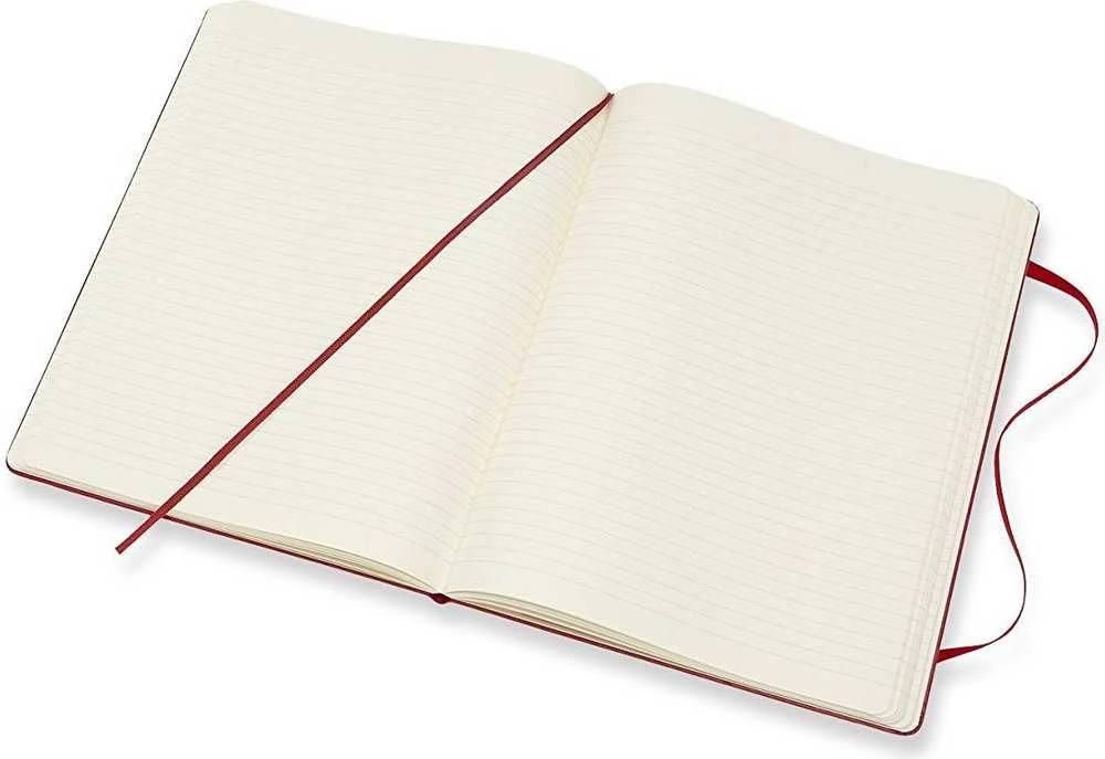 Užrašų knygutė Moleskine Classic 19x25cm, linijomis, kietu viršeliu, raudonos spalvos
