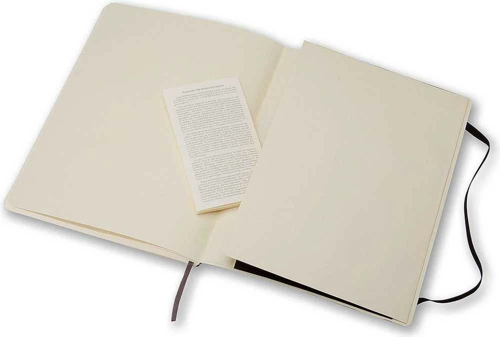 Užrašų knygutė Moleskine Classic 19x25cm, linijomis, minkštu viršeliu, juodos spalvos
