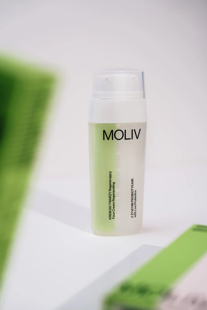 Usorteret Moliv BE`LIV Atstatomasis veido kremas su gyvais probiotikais 30ml
