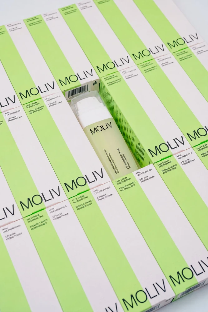 Usorteret Moliv BE`LIV Atstatomasis veido kremas su gyvais probiotikais 30ml