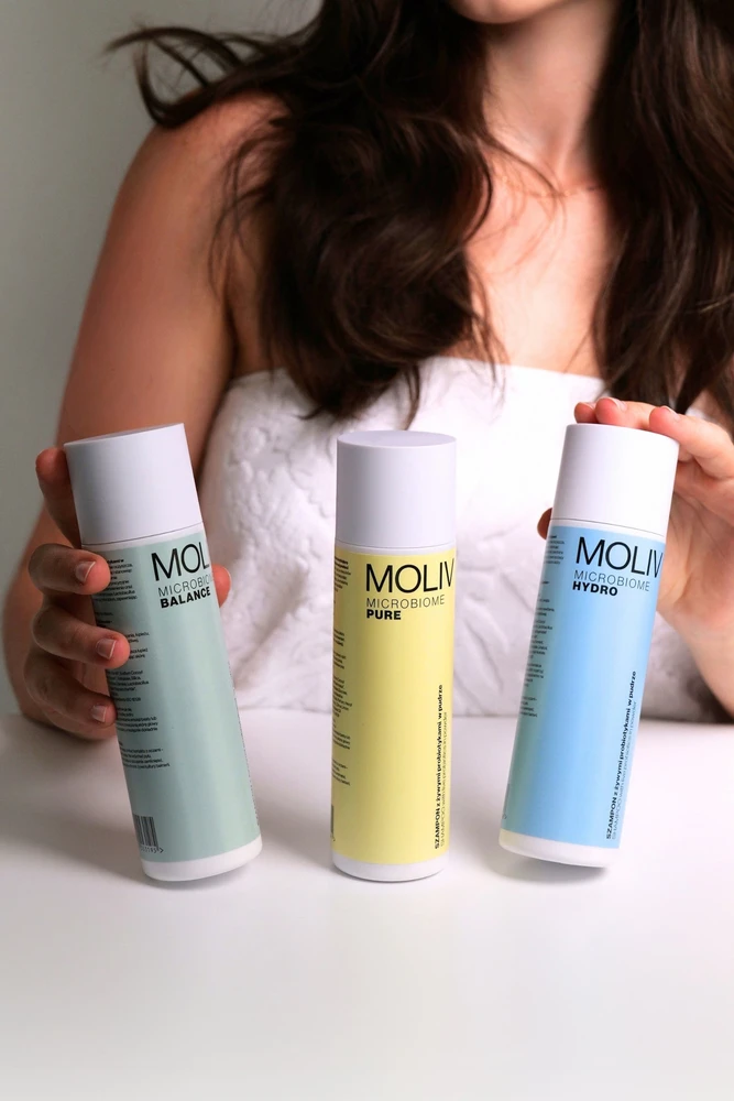 Molio MOLIV MICROBIOME HYDRO, Šampūnas su żywymi probiotykami w pudrze, 120 g