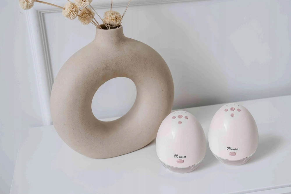 „Momini Double HandsFree“ belaidis elektrinis Pientraukis „TwinHarmony“