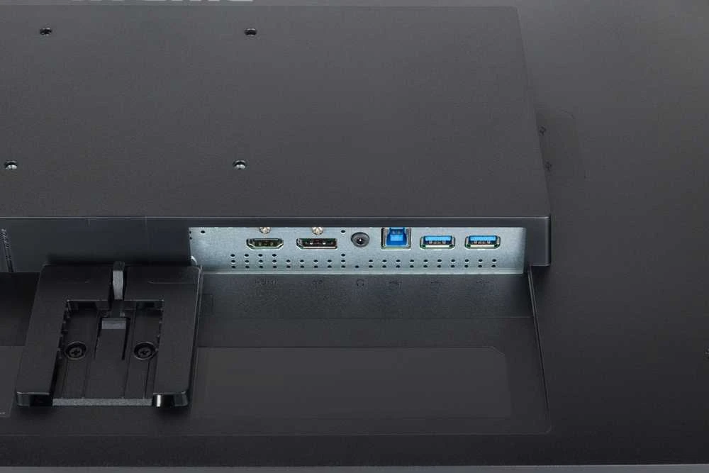„IIYAMA XU2792QSU-B6“ 27 colių ETE IPS monitorius su 2560x1440 raiška, 100 Hz, 0,4 ms MPRT, „FreeSync“, 250 cd/m², HDMI, DisplayPort, garsiakalbiai, USB šakotuvas.