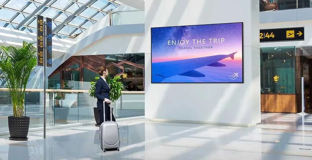Monitorius LG UHD reklaminis ekranas | 75UH7N-M | 75" | Kraštovaizdžio / Portreto režimas | „webOS“ | „Wi-Fi“ | 8 ms | 178° | 178° | 700 cd/m²