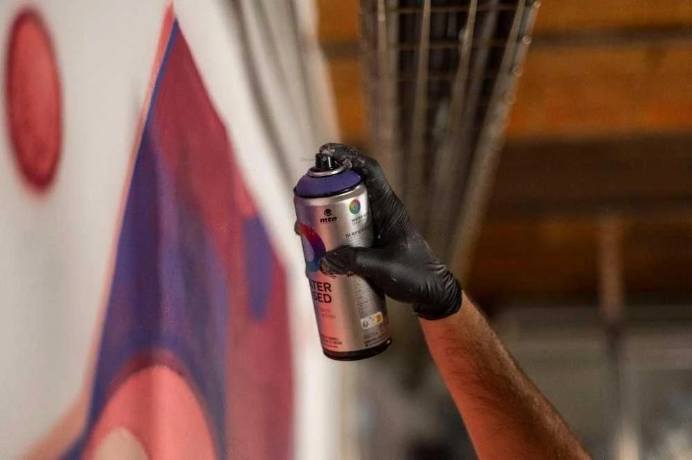 Montana PAINT AEROSOL PARIS Žalias RV-219 400ML