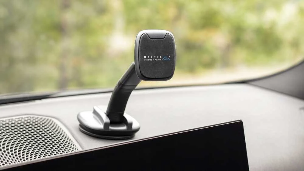 Montis Reguliuojamas automobilinis laikiklis klijuojamas prie prietaisų skydelio MT133 MONTIS