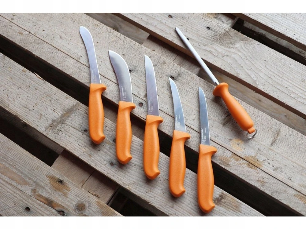 Morakniv Hunting Butcher medžioklinis mėsininko peilis oranžinis, nerūdijantis plienas