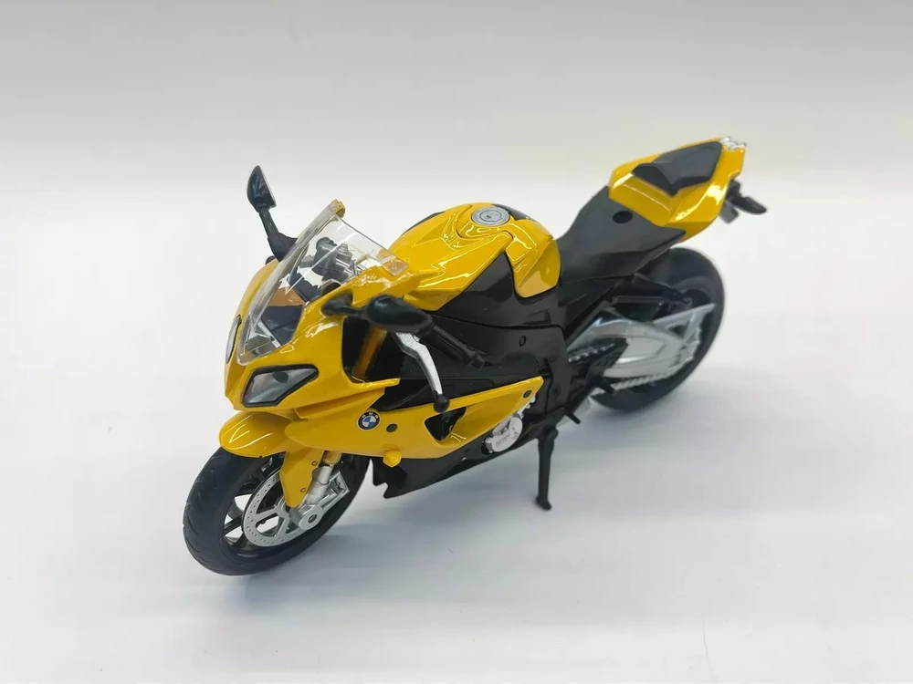 MSZ Motociklas BMW, 1:12