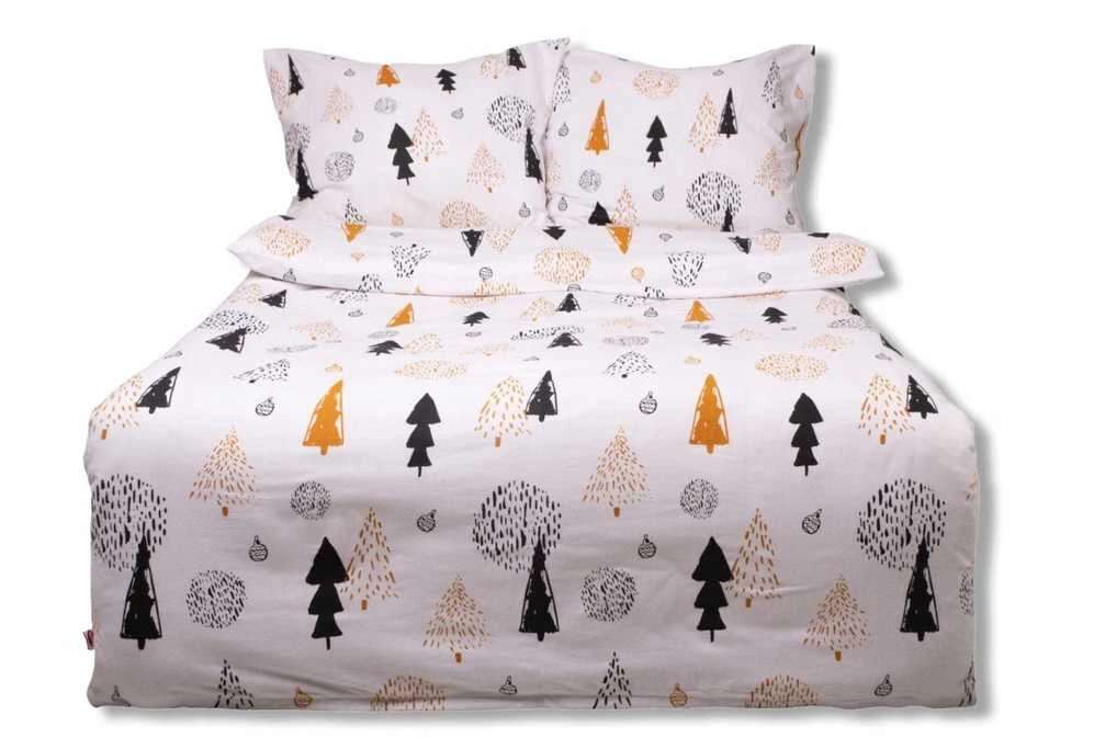 Multitex Flanelinės patalynės komplektas 220x200 cm, balta juoda oranžinė su eglučių ir žaisliukų raštais, 3 dalių rinkinys su užtrauktuku, šilta ir minkšta medvilnė, kalėdinė patalynė