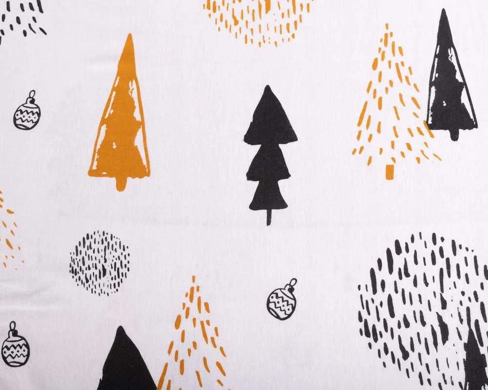 Multitex Flanelinės patalynės komplektas 220x200 cm, balta juoda oranžinė su eglučių ir žaisliukų raštais, 3 dalių rinkinys su užtrauktuku, šilta ir minkšta medvilnė, kalėdinė patalynė