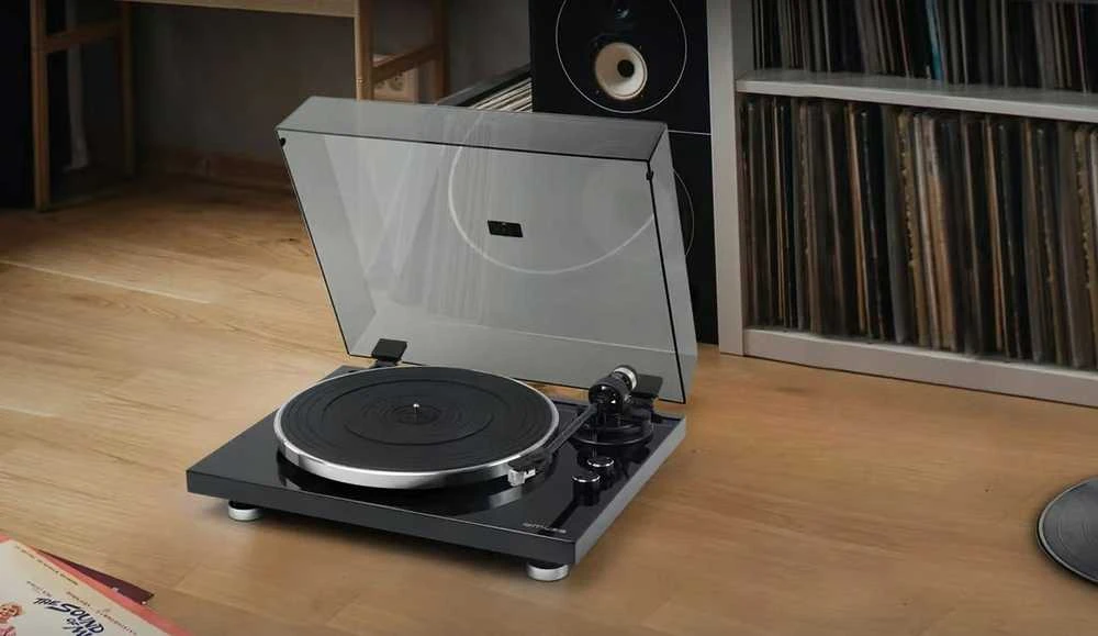 Muse MT-109 BTOW patefonas