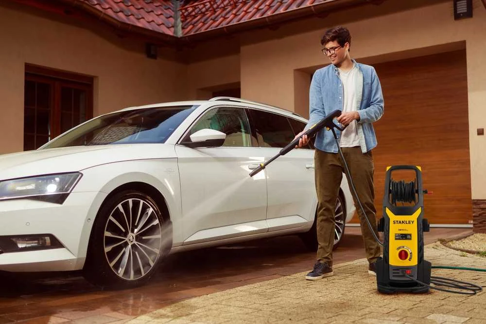 Stanley Aukšto slėgio plovykla SXPW25DTS-E (2500 W, 150 bar, 810 l/h)