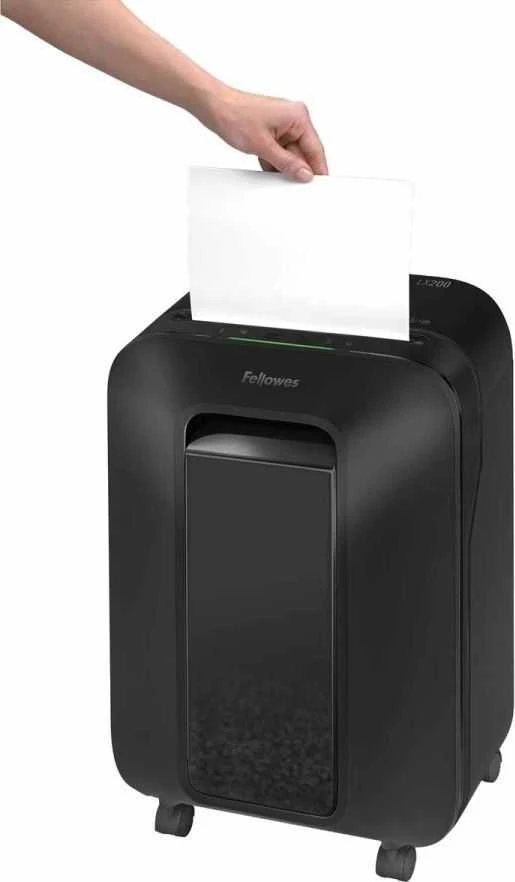 Fellowes LX200 popieriaus smulkintuvas naudojimo metu