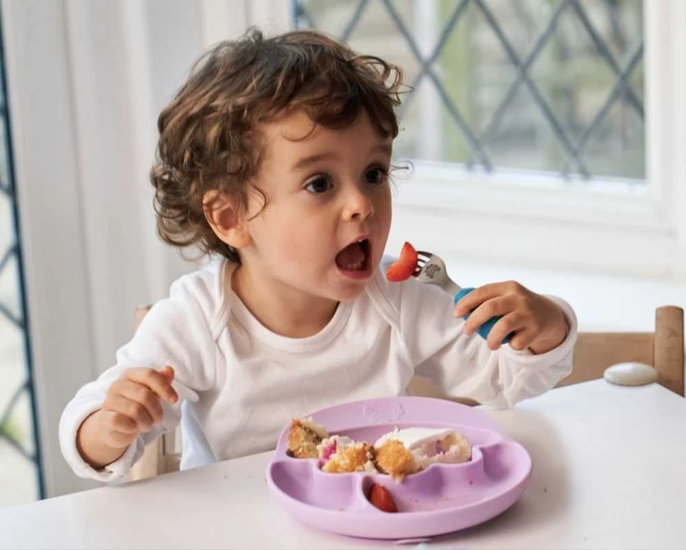 Nana`s Manners Violetinė Nana's Manners silikoninė lėkštė su siurbtuku