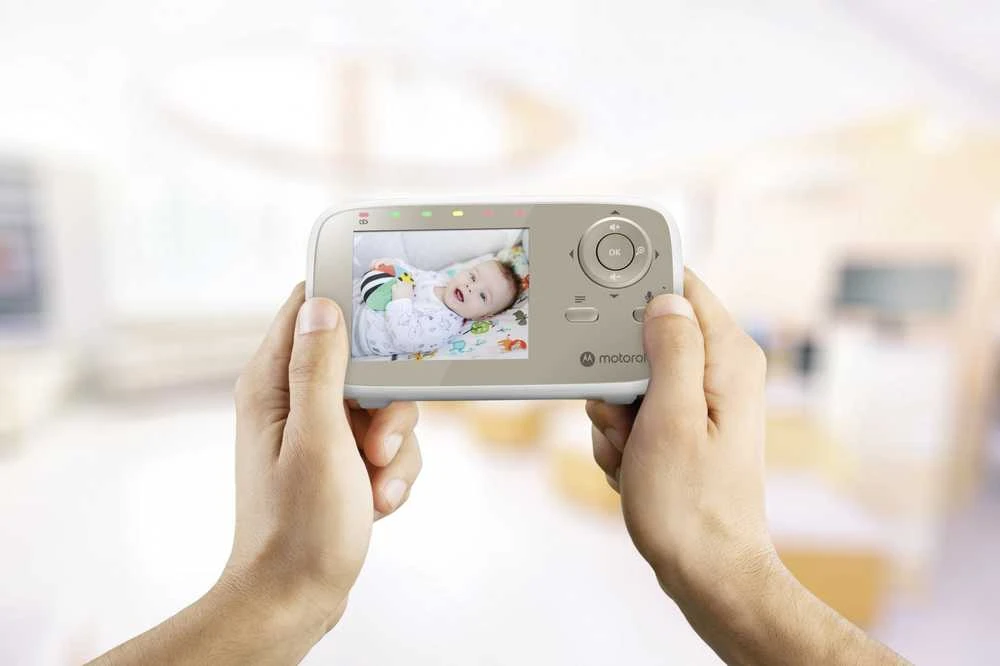 Kūdikių stebėjimo kamera Motorola VM483, 2,8" (laidinė mobili auklė)