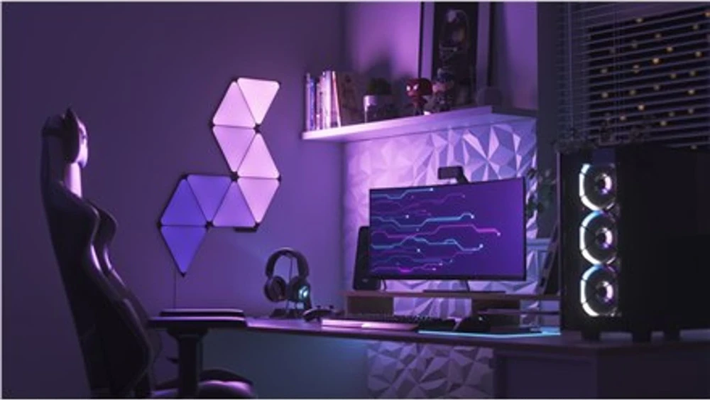 Nanoleaf Shapes - Ultra Juodas Triangles Starter Kit (9 šviesos)