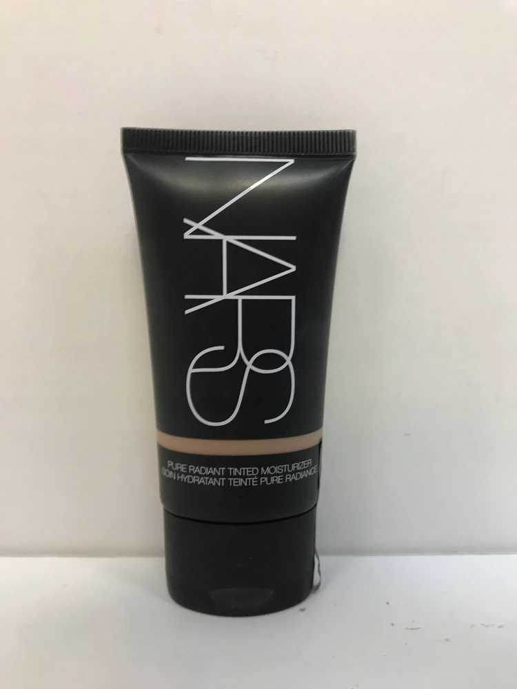 NARS, „Pure Radiant“, „Kreminis“ makiažo pagrindas, 02, Seišeliai, SPF 30, 50 ml
