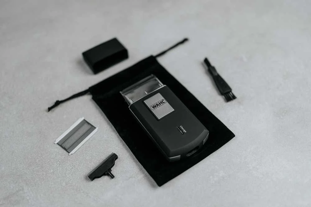 Barzdaskutė Mobili plaukų skutimo mašinėlė WAHL PRO 3615-0471