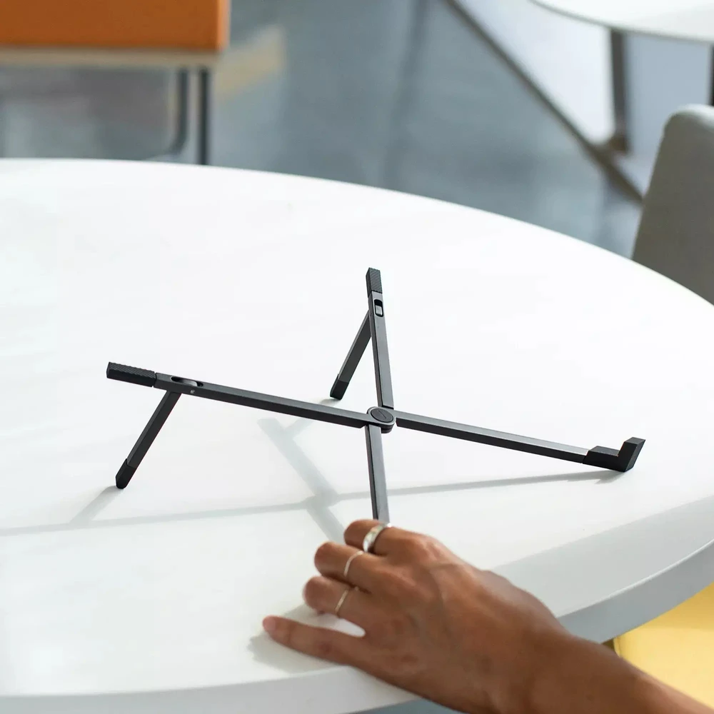 Native Union Fold Nešiojamas kompiuteris Stand - składana podstawka pod laptop (juodas)